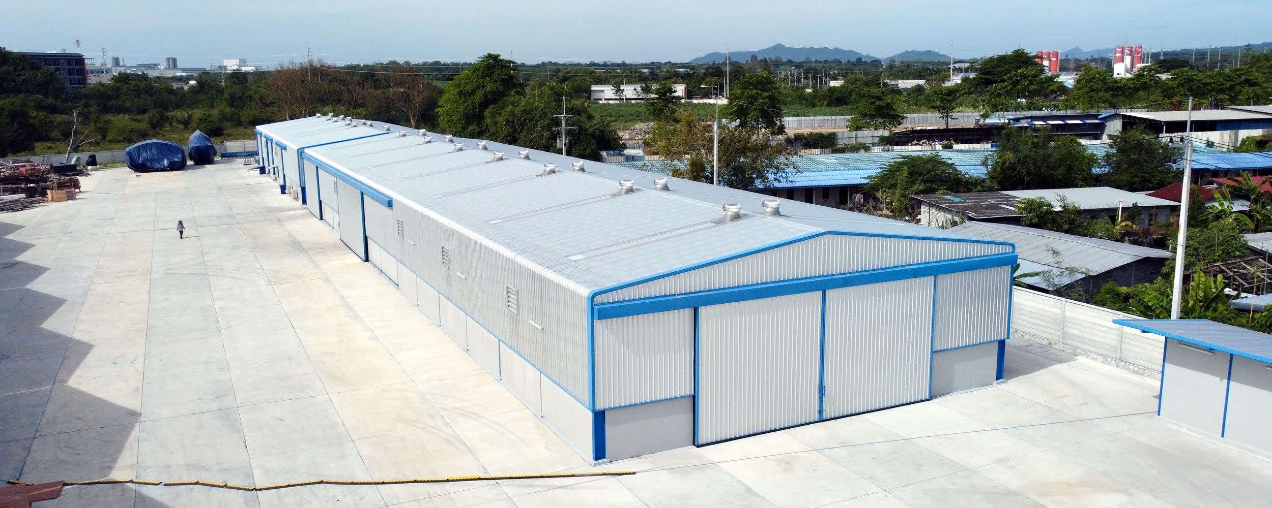 Group Island Spirit Manufacturing Composites