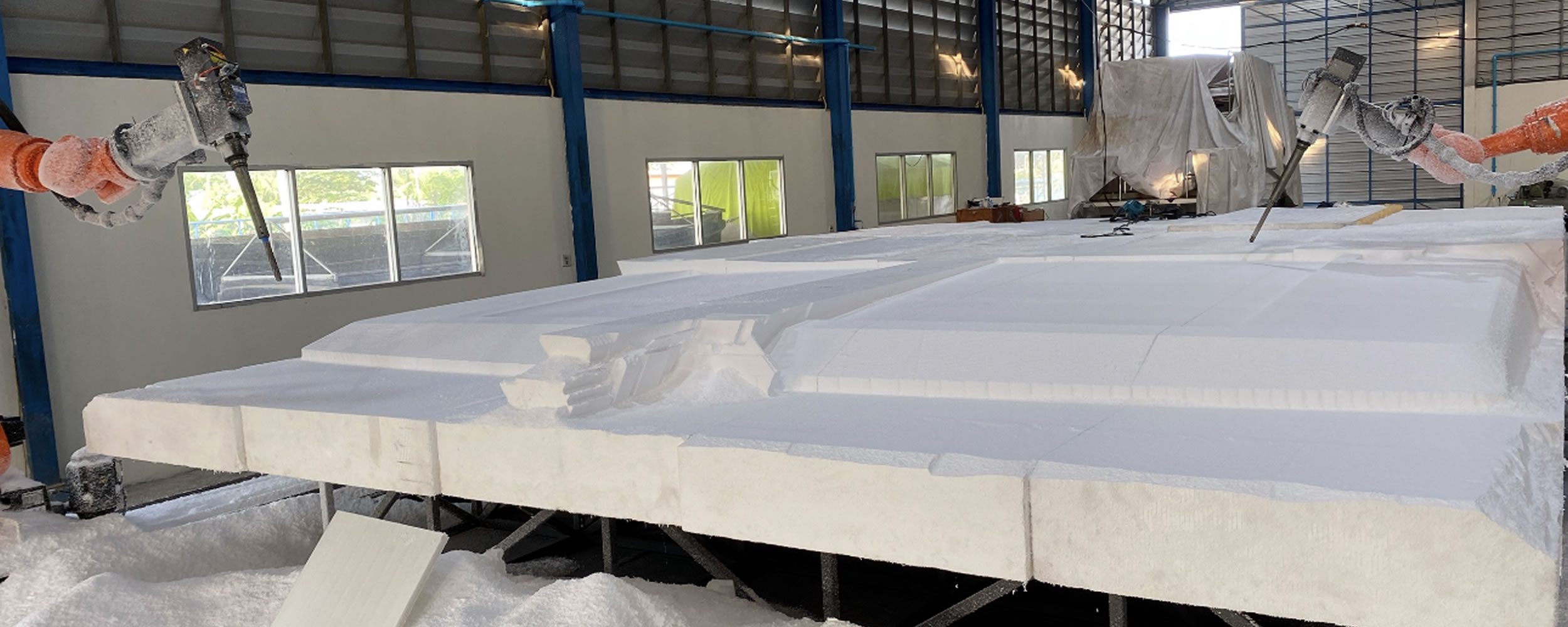 Group Island Spirit Manufacturing Composites